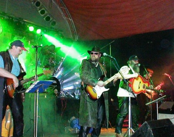 ../Images/2003_Haie+Unplugged_11.jpg